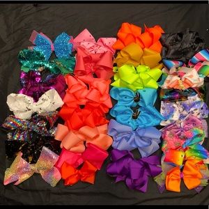 Large Bow Lot 30 total (16 Large JoJo Bows)